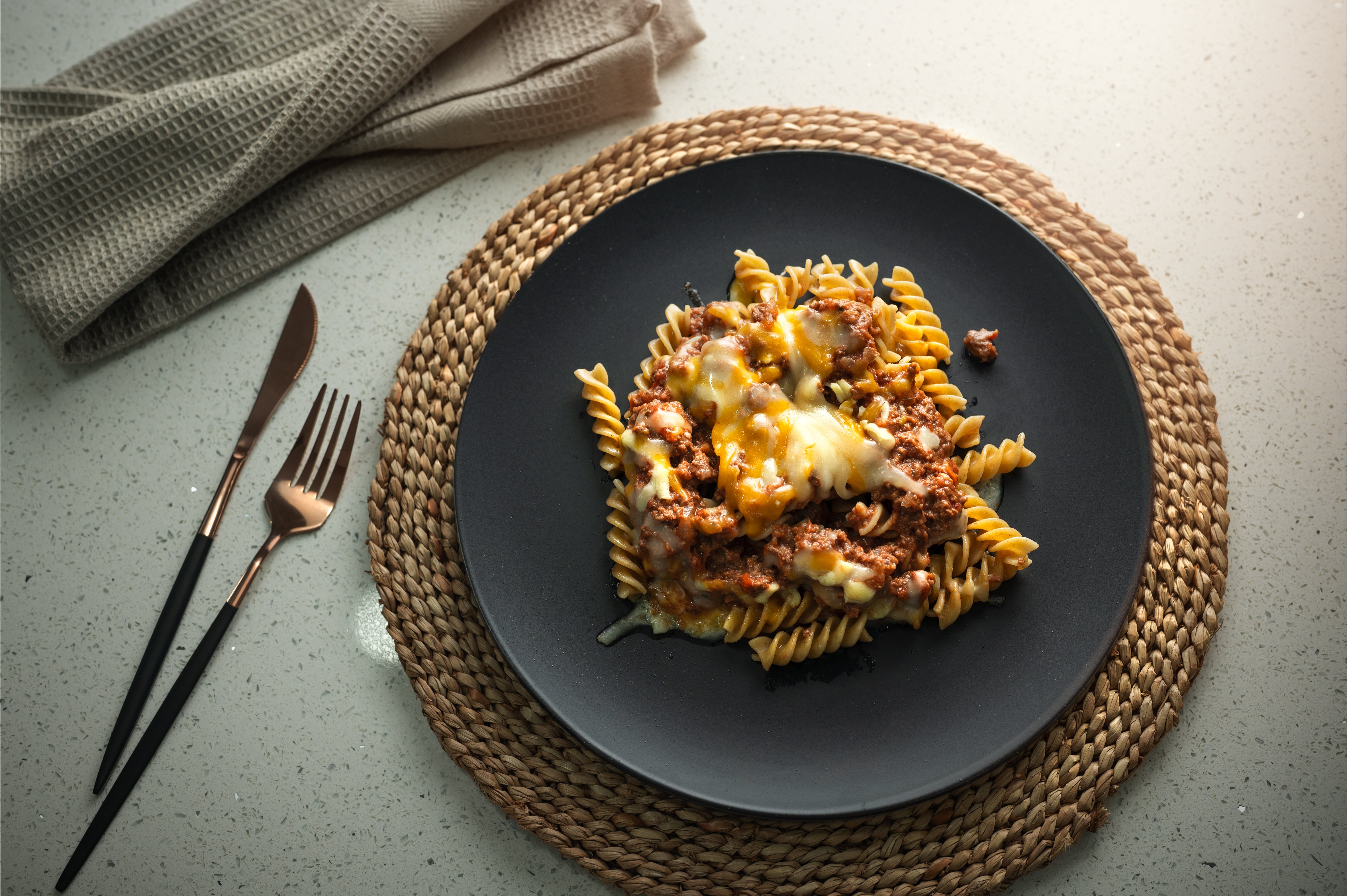 Kudu bolognaise with wholewheat pasta and cheese