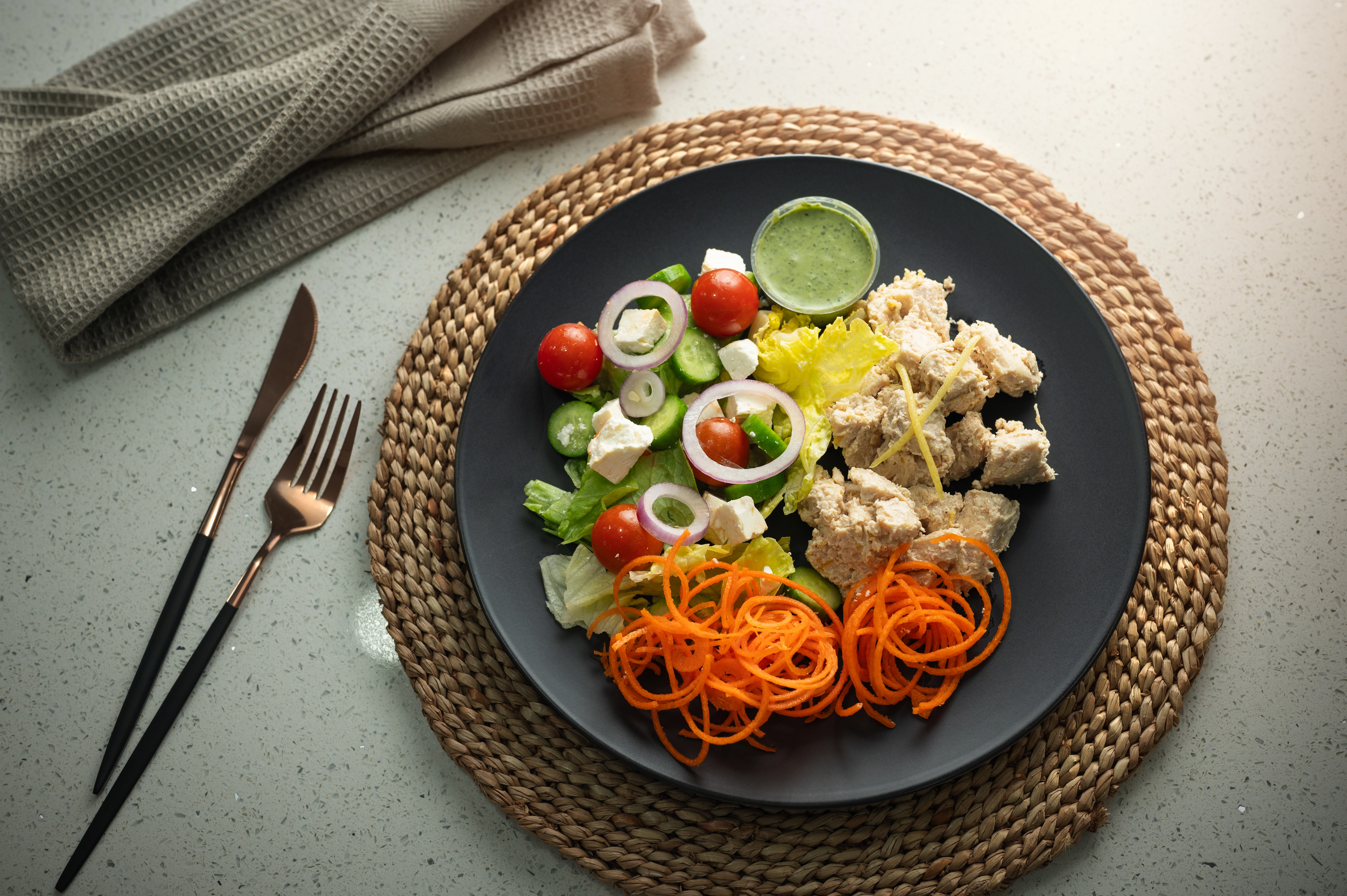 Chicken breast lemon & yoghurt salad with dressing