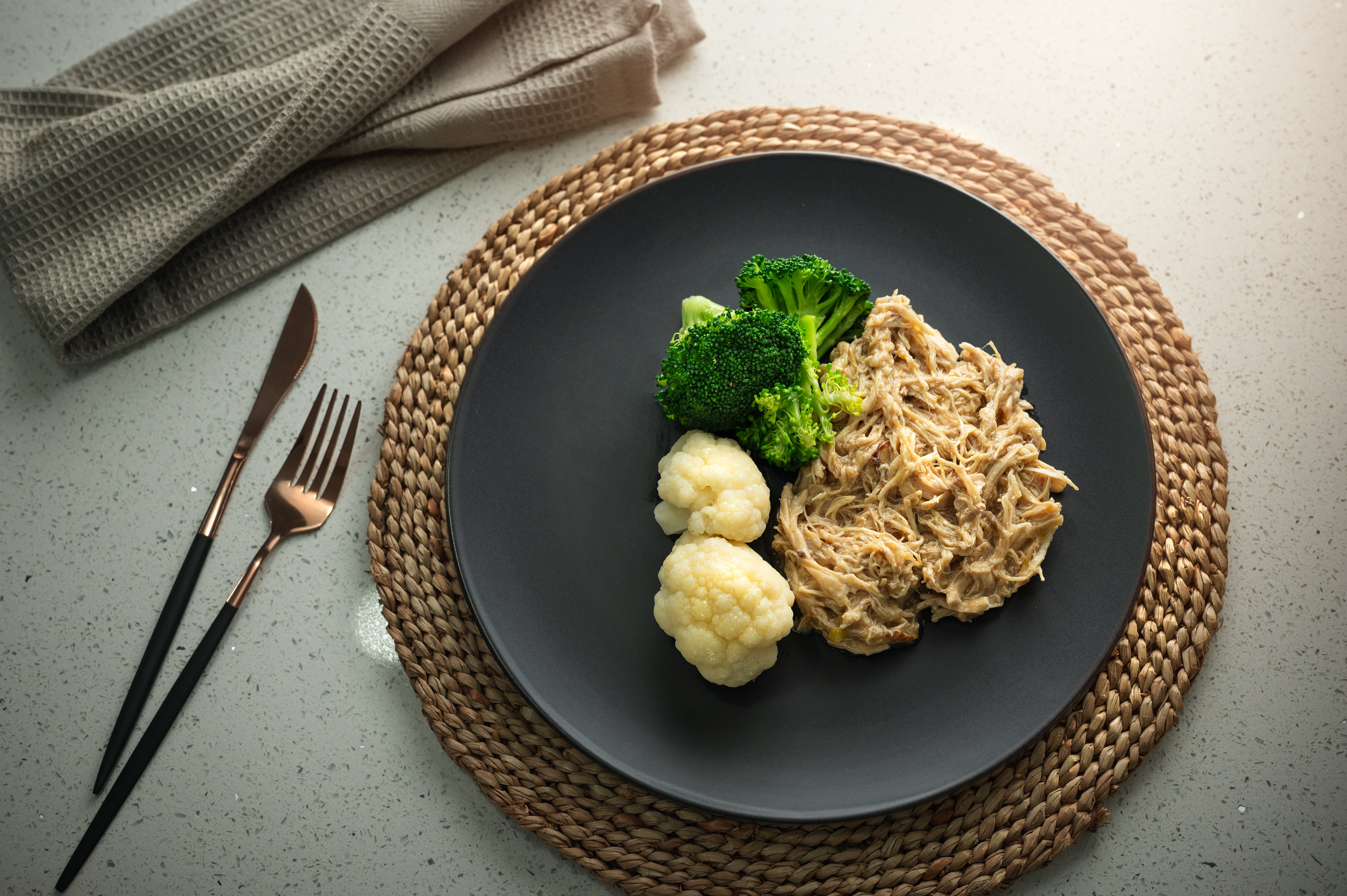 Chicken spinach with spinach rice and steamed broccoli